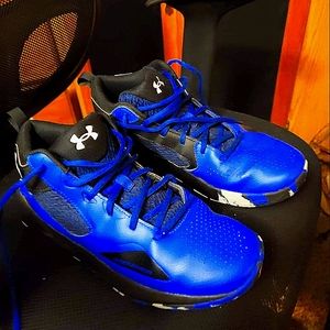 Under Armour Lockdown 5 Men's 11 Basketball Shoe